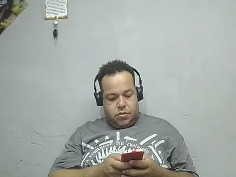 UrsoBissexualPauGrosso online show from 28, 3, 2026