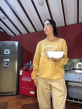 SAMY AND ARI online show from 3, 4, 2026