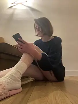 Kamorana online show from 5, 3, 2026