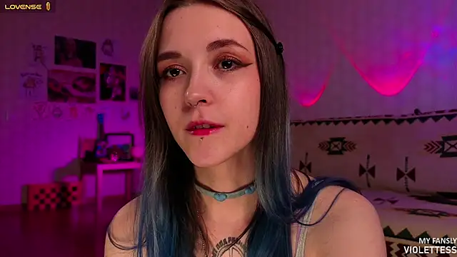 Snapshot of violettess chatting on 5, 5, 2026 violettess online show from 5, 5, 2026