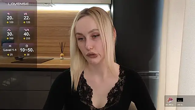 Snapshot of Bella_Villen chatting on 1, 7, 2026 Bella Villen online show from 1, 7, 2026