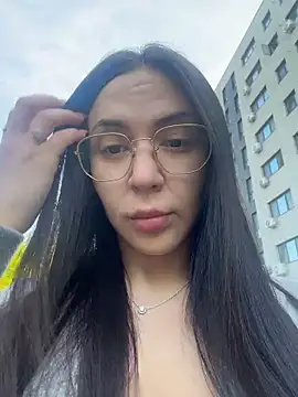 Snapshot of Bunny_Lush chatting on 11, 5, 2026 Bunny Lush online show from 11, 5, 2026