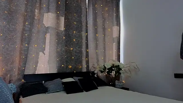 Snapshot of SashaXX_ chatting on 27, 2, 2026 SashaXX online show from 27, 2, 2026