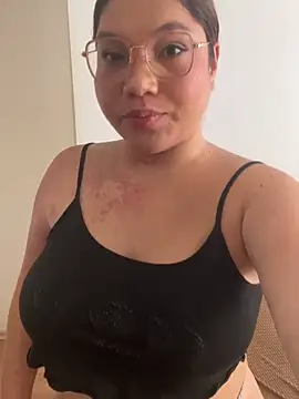 WHITEWOMEN 2 online show from 16, 3, 2026