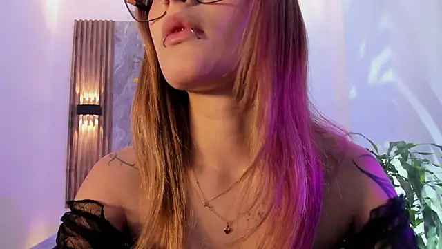 Melodylanee online show from 16, 6, 2026