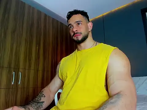 Snapshot of massimo_visconti chatting on 9, 3, 2026 massimo visconti online show from 9, 3, 2026