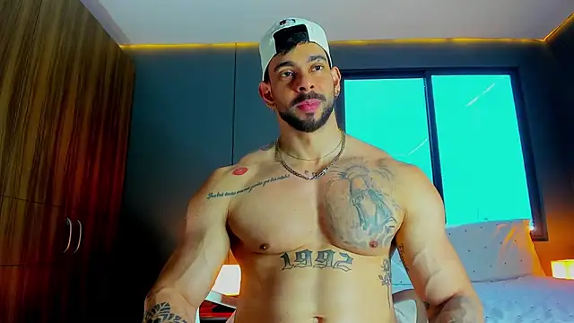 Snapshot of massimo_visconti chatting on 27, 3, 2026 massimo visconti online show from 27, 3, 2026