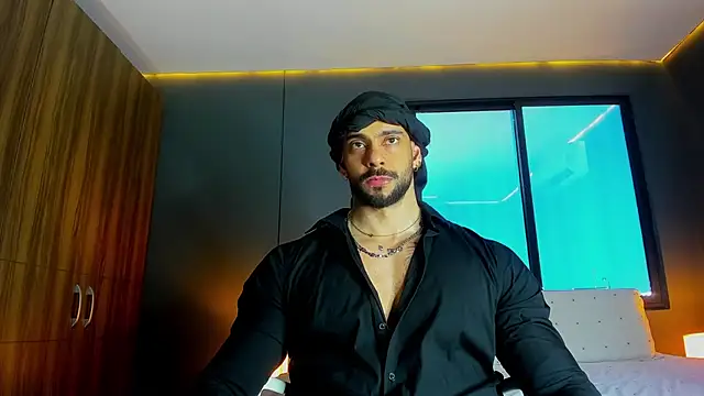 Snapshot of massimo_visconti chatting on 28, 3, 2026 massimo visconti online show from 28, 3, 2026