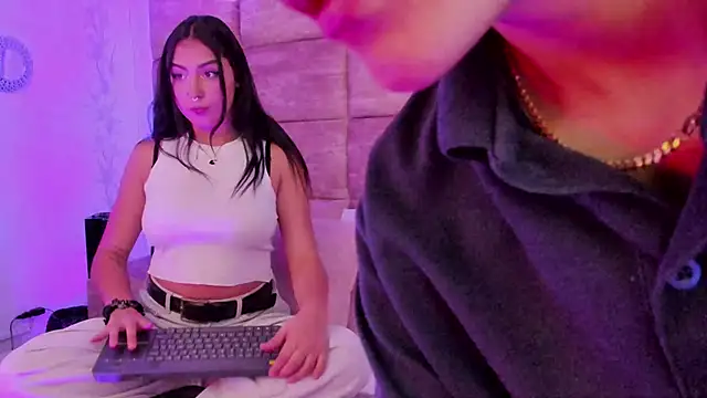 CaliferAndAurora online show from 24, 3, 2026