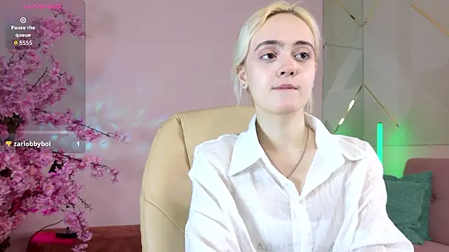 Bambi Bloom online show from 27, 3, 2026