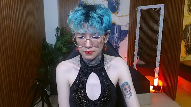 Lyra tay online show from 10, 5, 2026