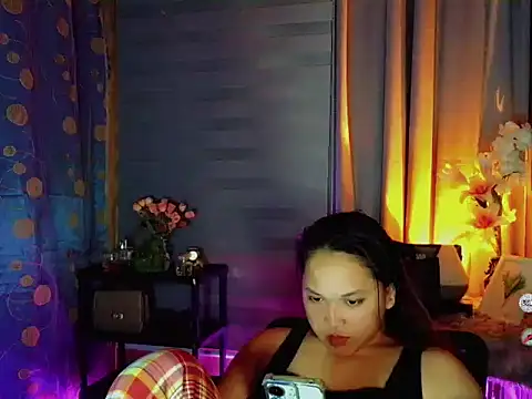 Snapshot of Sweet_coleen chatting on 27, 3, 2026 Sweet coleen online show from 27, 3, 2026