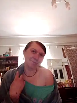 ValeriaCroft online show from 6, 3, 2026