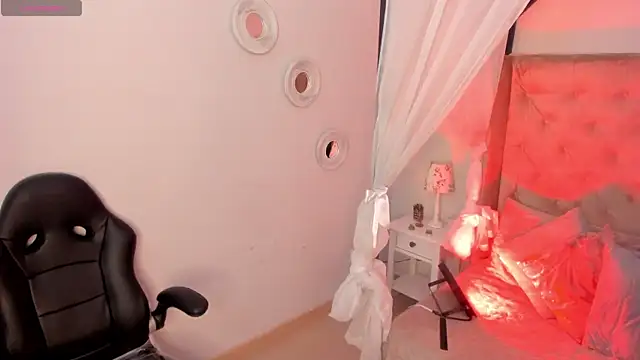 Raven Dooll online show from 26, 3, 2026