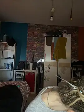 Melissa-Schneider online show from 8, 4, 2026