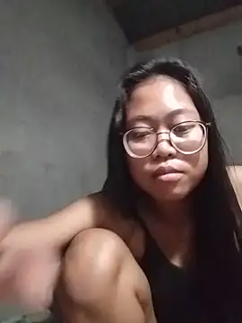 Snapshot of angelpinay44 chatting on 9, 6, 2026 angelpinay44 online show from 9, 6, 2026