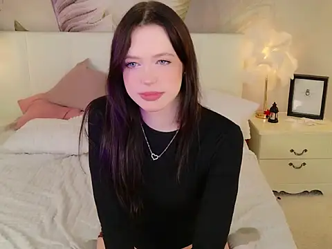 lizzy wells online show from 16, 3, 2026