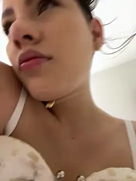 Megaan Rousee online show from 26, 3, 2026