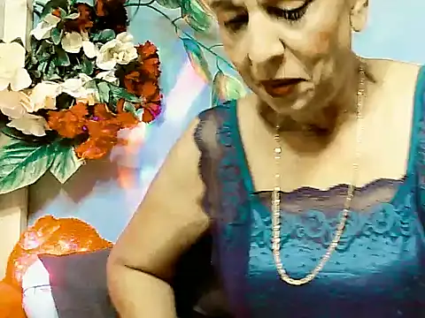 Hot queen58 online show from 21, 5, 2026