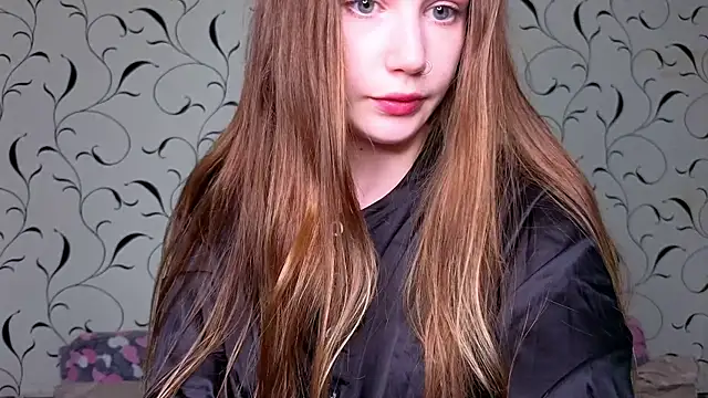 Snapshot of Luxwyverna chatting on 19, 6, 2026 Luxwyverna online show from 19, 6, 2026