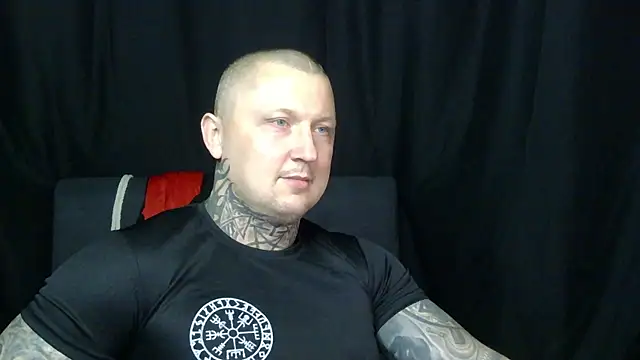 Snapshot of devilWithTats chatting on 9, 7, 2026 devilWithTats online show from 9, 7, 2026
