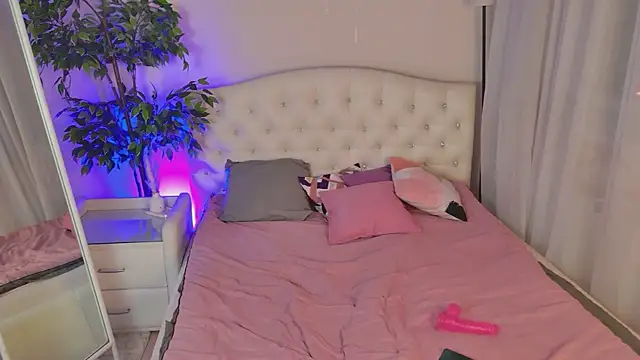 Nami Umi online show from 1, 4, 2026