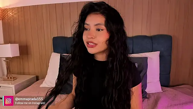 missprada  online show from 7, 4, 2026