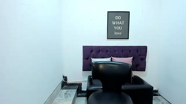 TomBoy Natali online show from 27, 3, 2026