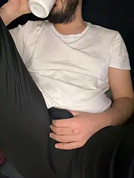 Snapshot of Sertt161 chatting on 15, 4, 2026 Sertt161 online show from 15, 4, 2026