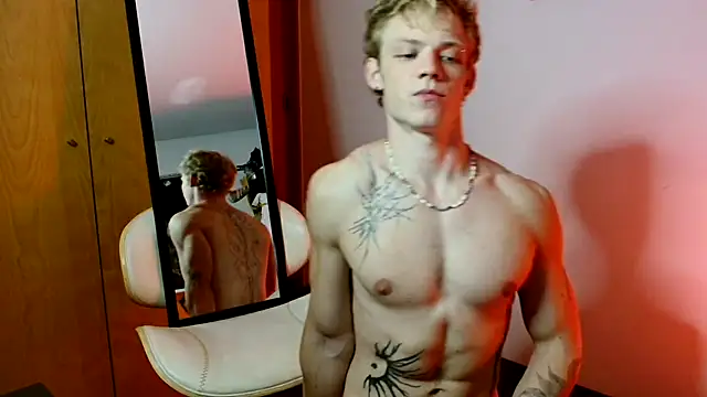 Snapshot of alexbarczukxxx chatting on 2, 6, 2026 alexbarczukxxx online show from 2, 6, 2026