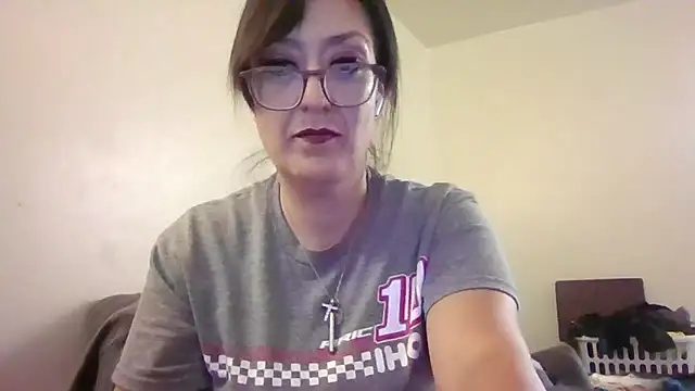 Snapshot of eleanorrox915 chatting on 21, 4, 2026 eleanorrox915 online show from 21, 4, 2026