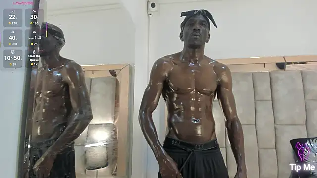 Titan Moreno  online show from 12, 3, 2026