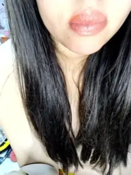 Snapshot of HoT_LiiiNa chatting on 26, 3, 2026 HoT LiiiNa online show from 26, 3, 2026