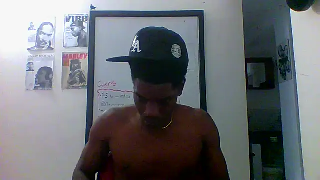Snapshot of charles_king chatting on 4, 5, 2026 charles king online show from 4, 5, 2026