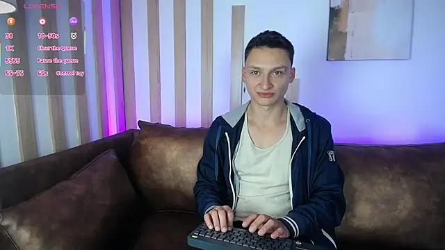Snapshot of DIEGO_JONES chatting on 9, 6, 2026 DIEGO JONES online show from 9, 6, 2026