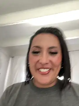 Valeriaa cruz online show from 2, 4, 2026