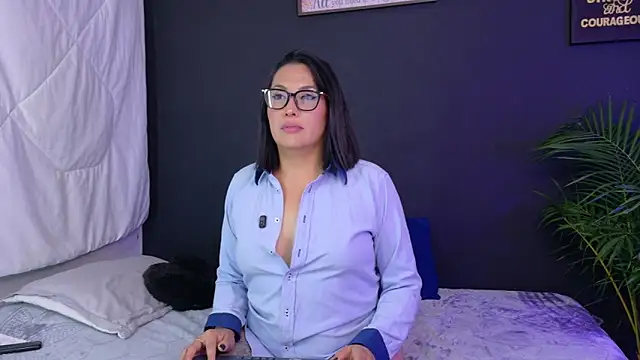 Snapshot of Valeriaa_cruz chatting on 1, 5, 2026 Valeriaa cruz online show from 1, 5, 2026