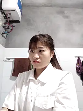 Snapshot of Lilinn_ chatting on 8, 3, 2026 Lilinn online show from 8, 3, 2026