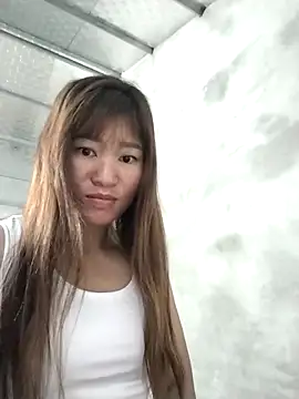 Snapshot of Lilinn_ chatting on 1, 4, 2026 Lilinn online show from 1, 4, 2026