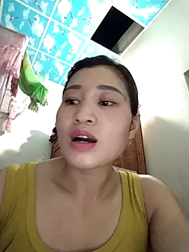 Snapshot of Lilinn_ chatting on 7, 4, 2026 Lilinn online show from 7, 4, 2026