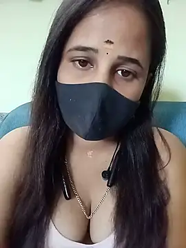 Snapshot of Tamil_Rani- chatting on 2, 7, 2026 Tamil Rani- online show from 2, 7, 2026