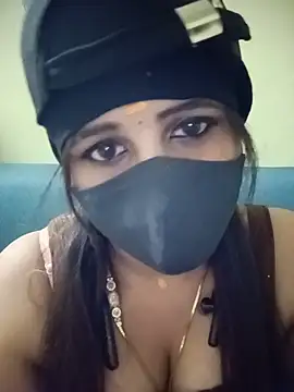 Snapshot of Tamil_Rani- chatting on 21, 7, 2026 Tamil Rani- online show from 21, 7, 2026