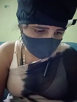 Snapshot of Tamil_Rani- chatting on 27, 7, 2026 Tamil Rani- online show from 27, 7, 2026