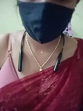 Snapshot of Tamil_Rani- chatting on 4, 8, 2026 Tamil Rani- online show from 4, 8, 2026
