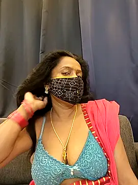 misti-boudii online show from 4, 4, 2026