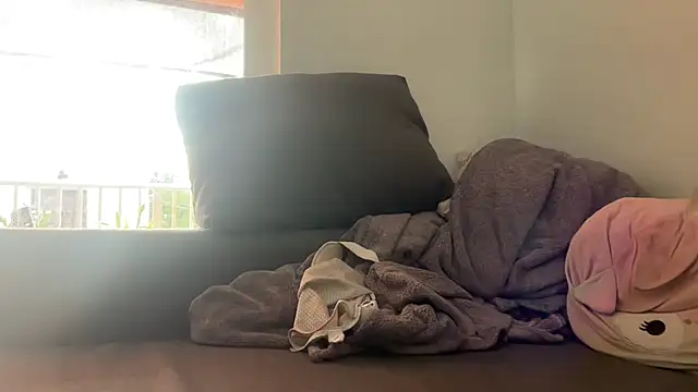 the king107 online show from 9, 4, 2026