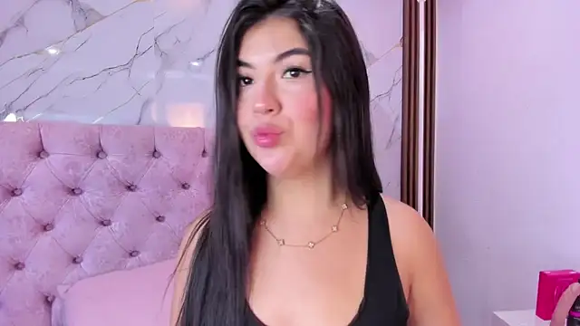 Snapshot of AbrilQuintana_ chatting on 11, 5, 2026 AbrilQuintana online show from 11, 5, 2026
