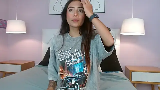 Snapshot of Cataleyaa23 chatting on 24, 4, 2026 Cataleyaa23 online show from 24, 4, 2026