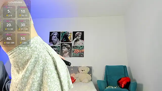 squeezyteasy online show from 4, 3, 2026