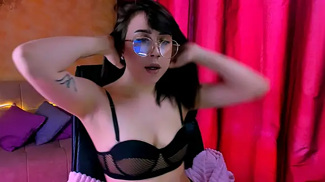 Snapshot of MaryTeaseX chatting on 2, 3, 2026 MaryTeaseX online show from 2, 3, 2026